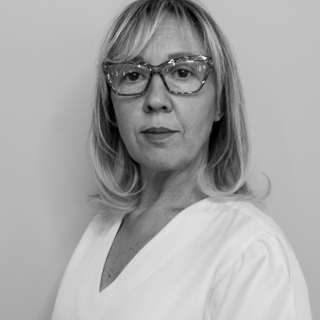 Soraia, manicure, pedicure e podóloga no Celso Kamura Cambuí, Campinas